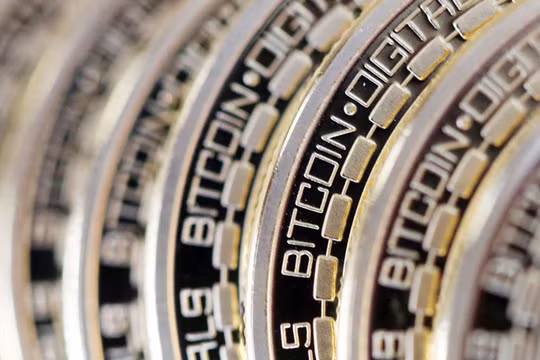 Các ngân hàng trung ương thế giới không thể làm ngơ sự bùng nổ của tiền ảo ẢNH: BLOOMBERG