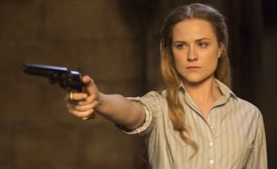 Cô nàng "trùm cuối" Dolores là nữ giới và sở hữu một gương mặt cực kỳ khả ái 