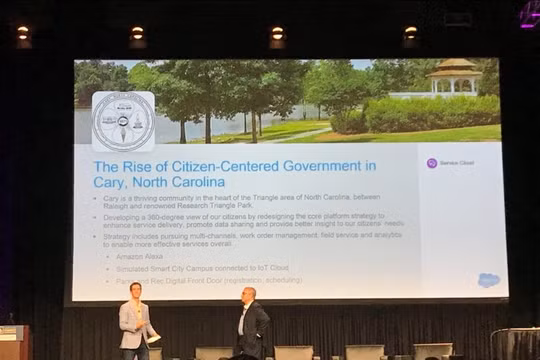 Các đại biểu dự sự kiện Smart Cities Connect 