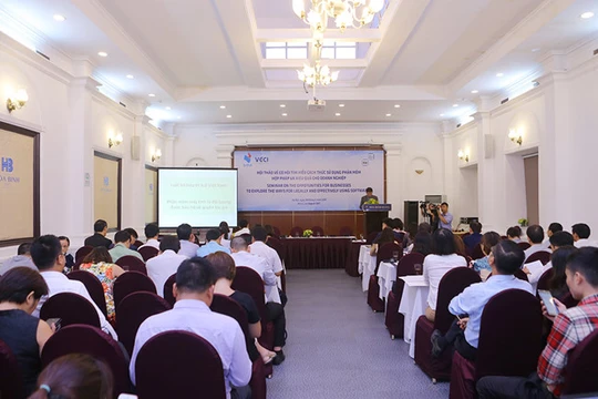 Quang cảnh hội nghị