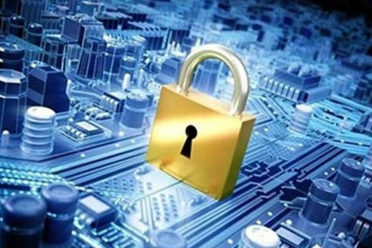 Theo chỉ đạo của Chính phủ với dự án Luật An ninh mạng, Thủ tướng Chính phủ, Bộ trưởng Bộ Công an có thẩm quyền quyết định tình huống khẩn cấp về an ninh mạng (Ảnh minh họa. Nguồn: Internet)