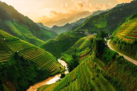 Núi Mù Cang Chải (Việt Nam) hiện lên trong ảnh đầy vẻ quyến rũ