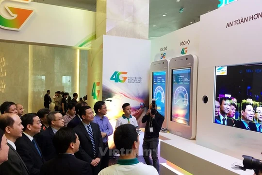 Trải nghiệm 4G của Viettel. (Ảnh: Vietnam+)