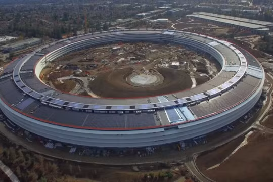 Khung cảnh nhìn từ trên cao của trụ sở mới của Apple Ảnh: Apple