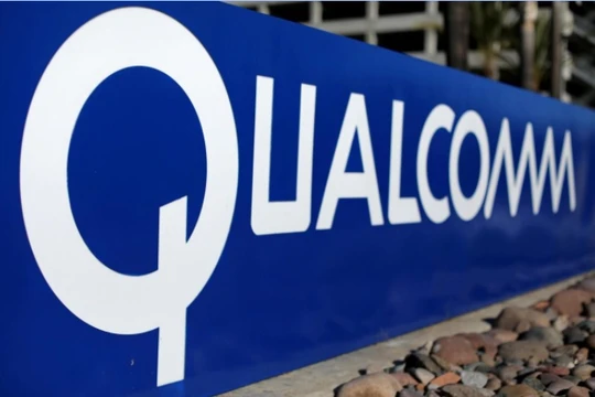 Biển hiệu của Qualcomm tại khuôn viên trụ sở của Hãng tại San Diego, California, Mỹ Ngày 6/11/ 2017. Ảnh REUTERS/Mike Blake/File Photo