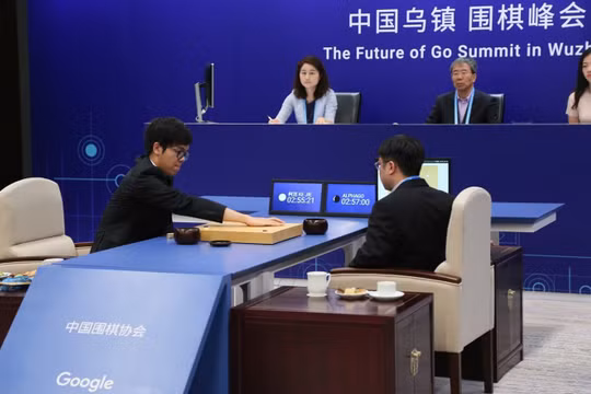 Kiện tướng cờ vây số một thế giới Ke Jie (Kha Khiết) đã tâm phục khẩu phục Alphago sau ván thứ ba