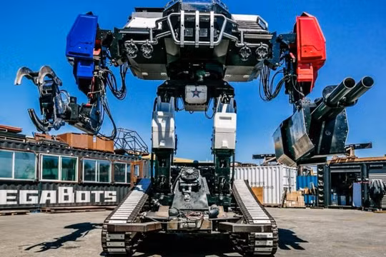 Người máy chiến binh Eagle Prime của Công ty MegaBots 