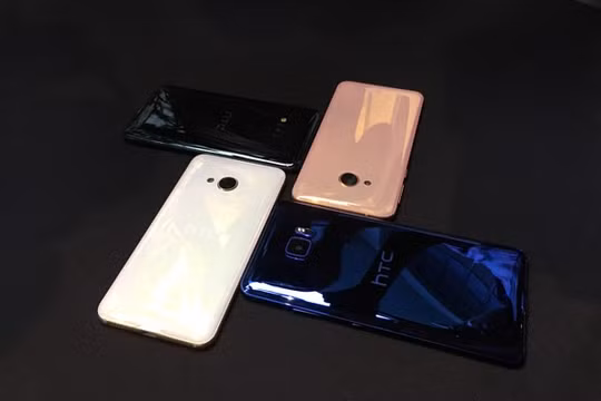 HTC U Ultra và HTC U Play