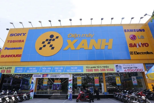 Điện máy Xanh hiện có tất cả 482 siêu thị trên toàn quốc, trong đó miền Bắc có 160 điểm.