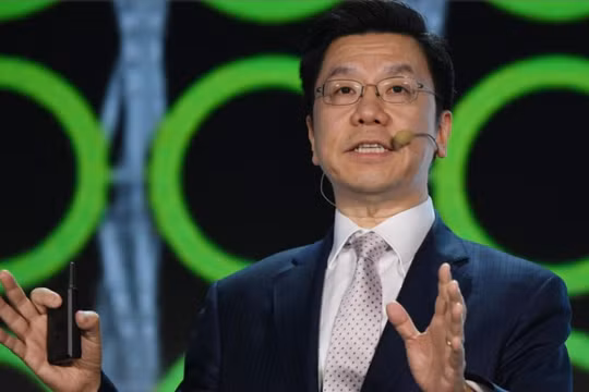Ông Lee Kai-fu, Chủ tịch Sinovation Venture tin rằng, phần lớn tài sản do AI tạo ra sẽ rơi vào tay Mỹ và Trung Quốc vì họ có nhiều tài năng lớn, cũng như quy mô thị trường của họ