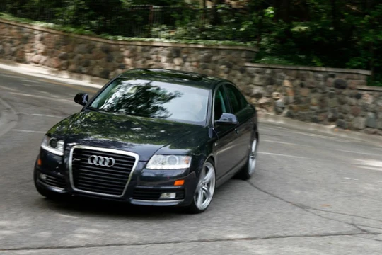 Audi A6 bị triệu hồi tại Việt Nam là các phiên bản từ năm 2009-2011.