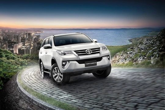 Hàng loạt các mẫu xe từ Indonesia sẽ đổ bộ về Việt Nam trong đó có Toyta Fortuner