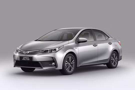 Toyota Corolla Altis 2018 bắt đầu được bán ra thị trường từ 4/10/2018.