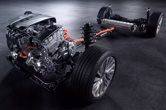 Công nghệ Hybrid sẽ là hướng phát triển tiếp theo của Lexus tại thị trường Việt Nam. 