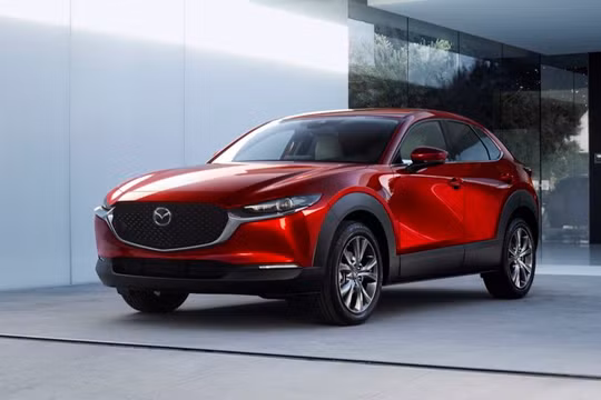 Mazda gây bất ngờ khi đặt tên mẫu xe mới là CX-30 chứ không phải là CX-4 như đồn đại trước đó.