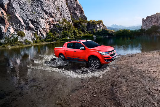 GM Việt Nam đã bổ sung thêm phiên bản mới Colorado 2.5L VGT 4x2 AT LT với trang bị số tự động 6 cấp. (Ảnh: GM Việt Nam)