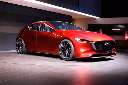 Những năm gần đây, Mazda không chỉ sản xuất ra những chiếc concept mang tính phô diễn mà còn nhanh chóng biến nó thành mẫu xe thương mại. (Ảnh minh họa: Mazda KAI Concept)