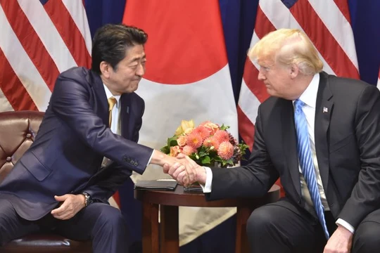 Phía Hoa Kỳ muốn có một thỏa thuận thương mại tự do hoàn toàn với Nhật Bản. (Ảnh: The Japan Times)