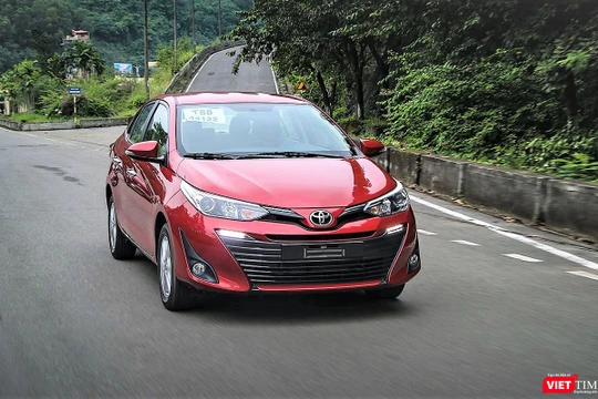 Thị phần của Toyota Việt Nam trên tổng thị trường đã giảm 6% so với cùng kỳ năm ngoái do chịu sự cạnh tranh của hàng loạt mẫu xe mới ra mắt của các đối thủ.