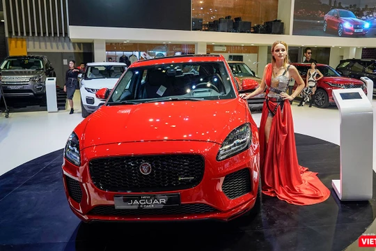 Jaguar E-PACE sẽ nhắm tới các khách hàng muốn sở hữu một chiếc SUV cao cấp nhưng nhỏ gọn, linh hoạt và mạnh mẽ. (Ảnh: Ngô Minh)