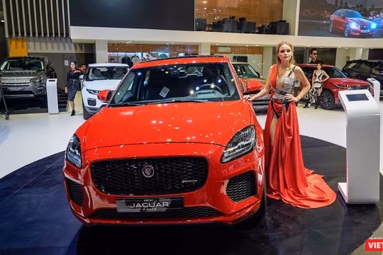 Jaguar E-PACE sẽ nhắm tới các khách hàng muốn sở hữu một chiếc SUV cao cấp nhưng nhỏ gọn, linh hoạt và mạnh mẽ. (Ảnh: Ngô Minh)