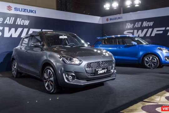 Kiểu dáng của Suzuki Swift 2018 vẫn kế thừa phong cách thiết kế nhỏ gọn. (Ảnh: Ngô Minh)