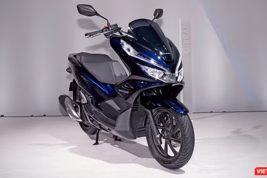 Mẫu xe PCX Hybrid được Honda lần đầu tiên giới thiệu tại triển lãm Tokyo Motor Show 2017. (Ảnh: Ngô Minh) 