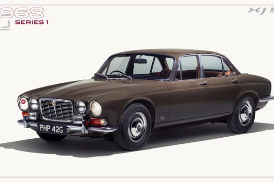 Sau 50 năm, Jaguar XJ đến nay đã trải qua 8 thế hệ với nhiều phiên bản khác nhau
