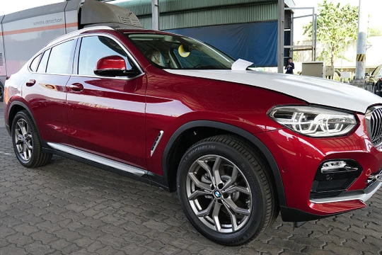 Giá bán và các phiên bản của BMW X4 2019 vẫn chưa được tiết lộ.
