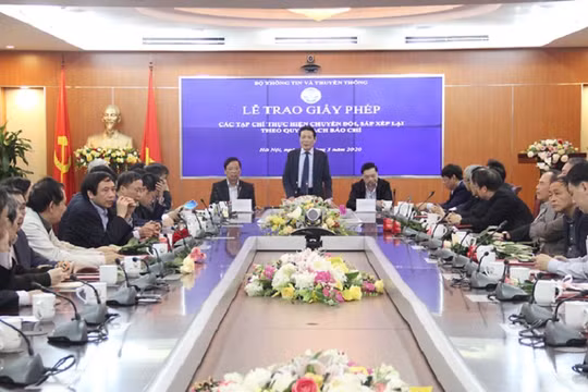 Thứ trưởng Hoàng Vĩnh Bảo phát biểu tại buổi Lễ.