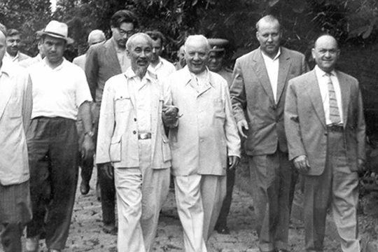 Chủ tịch Hồ Chí Minh thăm chính thức Liên Xô ngày 12-7-1955 - Ảnh tư liệu