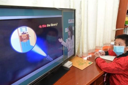 Học online thời đại dịch Covid-19.