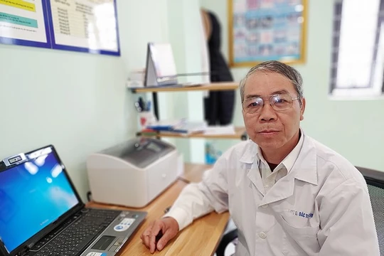 Bác sĩ Đặng Minh Vụ, nguyên là cán bộ y tế phường Đông Ngạc, huyện Từ Liêm (Hà Nội). 