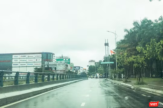 Hầm chui Điện Biên Phủ trước cổng Công viên 29/3