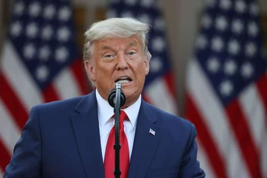 Tổng thống Trump đã mỉa mai chiến thắng của đối thủ trên tài khoản Twitter của mình.