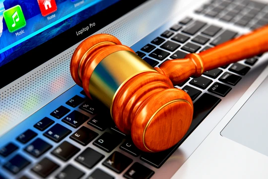 Đạo đức truyền thông cần được cân nhắc lại và thiết kế lại để phù hợp các phương tiện truyền thông ngày nay, không phải của của quá khứ. (Ảnh: Marketing Donut)