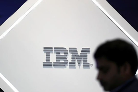Việc chia tách sẽ giúp IBM tập trung vảo những mảng kinh doanh đem lại lợi nhuận cao hơn. (Ảnh: Business Standard)
