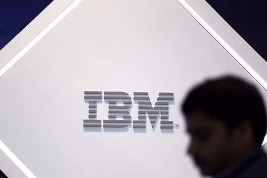 Việc chia tách sẽ giúp IBM tập trung vảo những mảng kinh doanh đem lại lợi nhuận cao hơn. (Ảnh: Business Standard)