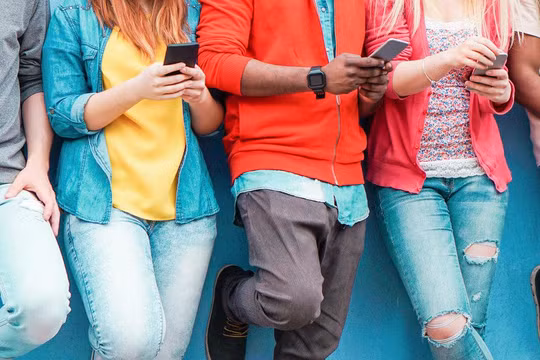 Quảng bá thương hiệu cũng như phân phối nội dung bằng video là những biện pháp có tính khả thi cao nhằm thu hút những độc giả thuộc trẻ tuổi, đặc biệt là thế hệ Z. Ảnh: What's New in Publishing