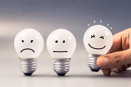 Làm thế nào để doanh nghiệp có thể làm "chiều lòng khách đến, vừa lòng khách đi"? Ảnh: Kochie's Business Builders