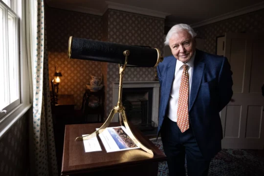 Ông David Attenborough muốn dùng tài khoản Instagram của mình để truyền cảm hứng bảo vệ môi trường tới giới trẻ. (Ảnh: The Verge)