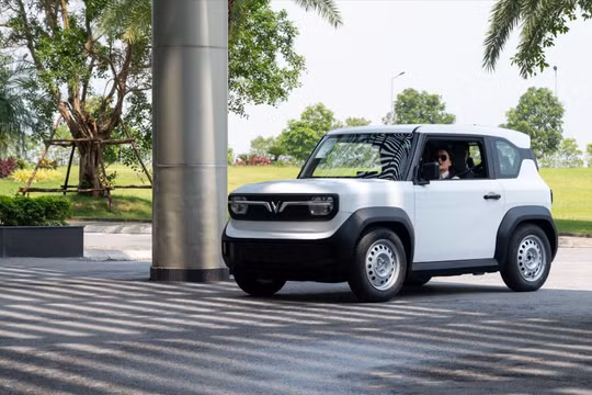 Xe điện VinFast VF 3 nhận gần 28.000 đơn đặt cọc trong chưa đầy 3 ngày mở bán