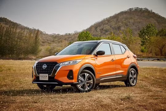 Xả hàng tồn kho, Nissan Kicks giảm giá 200 triệu đồng