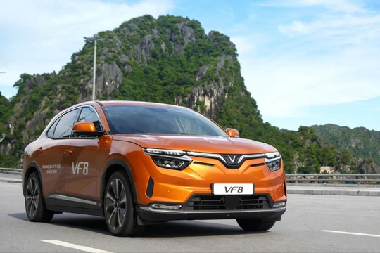 Khách hàng có thêm lựa chọn khi mua ô tô điện VinFast