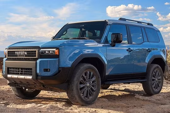 Land Cruiser Prado 2024 hé lộ giá bán "ngất ngưởng"