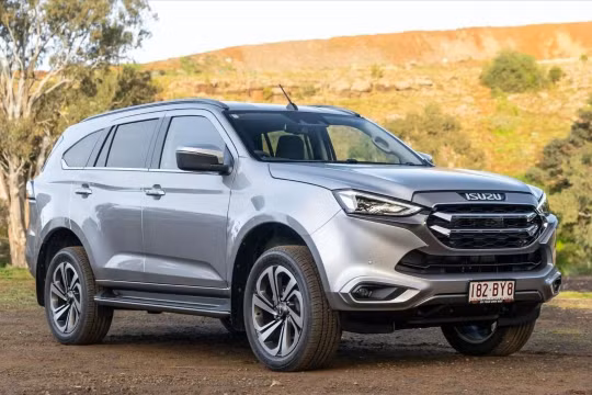 Loạt xe nhập khẩu Thái Lan "đại hạ giá" tháng 8/2024, cao nhất lên đến 220 triệu đồng