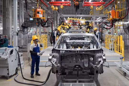 Ô tô lắp ráp trong nước ngày càng mất dần sức hút?