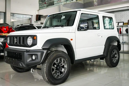 Loạt "tân binh" gầm cao mới ra mắt thị trường ô tô Việt