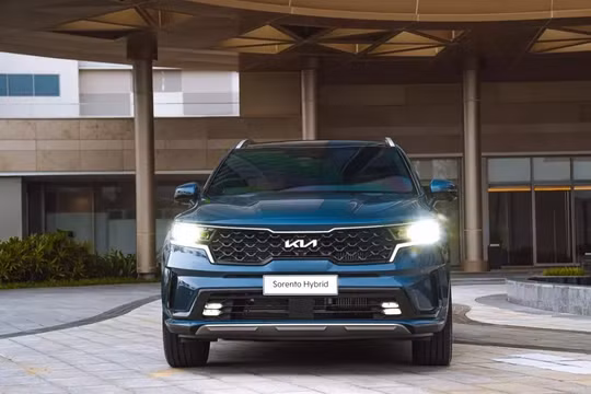 Kích cầu mua sắm, Kia Sorento phiên bản Hybrid được ưu đãi đến 120 triệu đồng