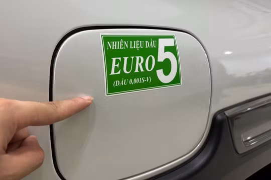 Nhiên liệu chưa đạt chuẩn, nỗi lo của cả người dùng và hãng xe